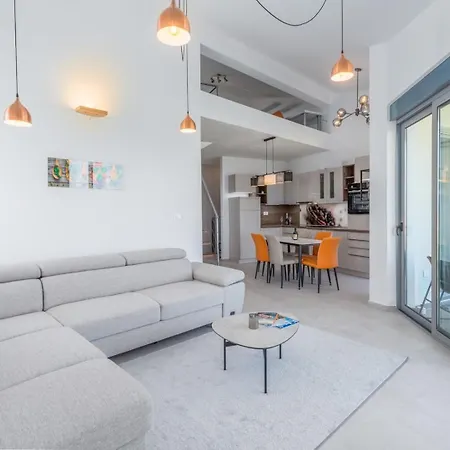 Appartement With Parking Space Zambratija, Umag - 27254